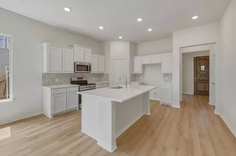 Kitchen - 1217 Colca Dr, Springtown, TX 76082 photo 1 of 1