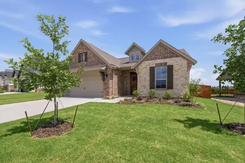 Exterior - 1217 Colca Dr, Springtown, TX 76082 photo 4 of 6