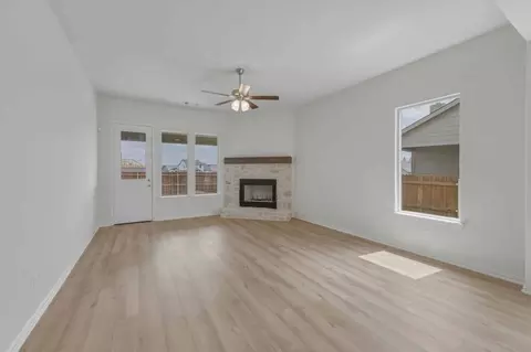 Living - 1217 Colca Dr, Springtown, TX 76082 photo 1 of 1