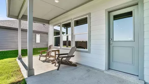 Exterior - 2800 Hawk Dr, Denton, TX 76205 photo 2 of 13