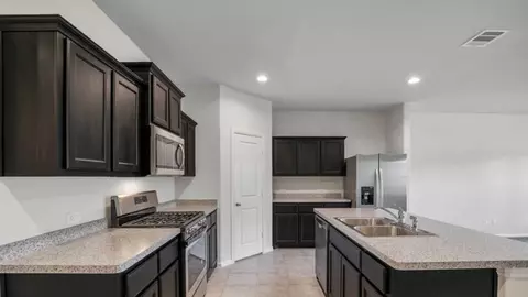 Kitchen - 2800 Hawk Dr, Denton, TX 76205 photo 1 of 9