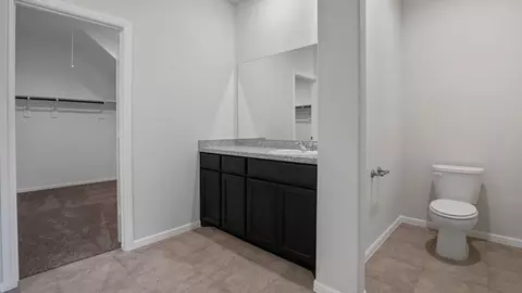 Bath - 2800 Hawk Dr, Denton, TX 76205 photo 1 of 4