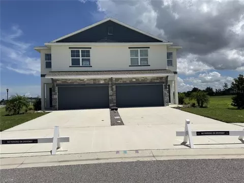 13615 Wolfpack Rd, Hudson, FL 34667