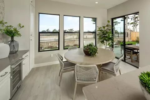 Dining - 98 8th St, Marina, CA 93933 photo 1 of 1