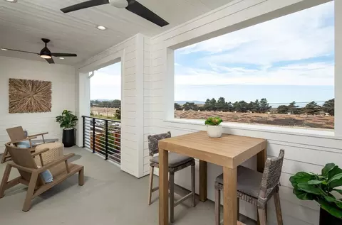 Exterior - 98 8th St, Marina, CA 93933 photo 3 of 6