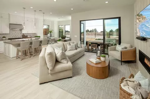 Living - 98 8th St, Marina, CA 93933 photo 1 of 3