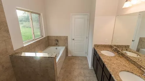 Bath - 930 E Drahner Rd, Oxford, MI 48371 photo 3 of 9