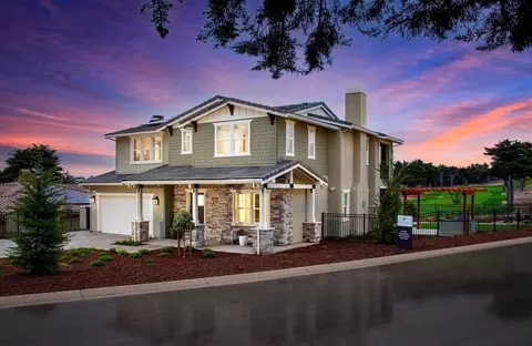 1619 Fairway Dr, Seaside, CA 93955