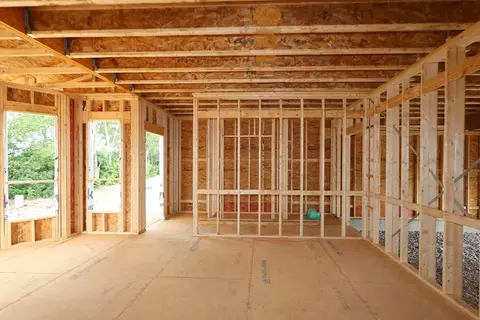 33 Englewood Rd, Commercial Point, OH 43116