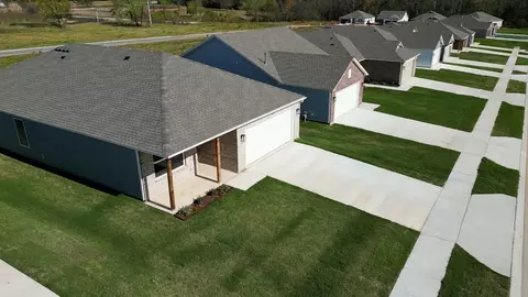 View/Area - 1068 Raven Walk Dr, Benton, AR 72015 photo 1 of 1