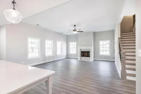 Living - 7204 Bill Dorn Rd, Appling, GA 30802 photo 2 of 4