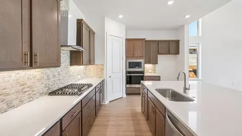 Kitchen - 2425 Tumbleweed Bnd, Leander, TX 78641 photo 1 of 1