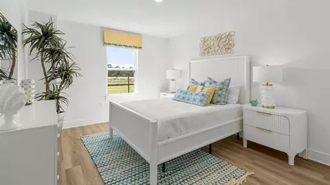 Bedroom - 19 Crest Dr, Miramar Beach, FL 32550 photo 5 of 8