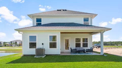 Exterior - 19 Crest Dr, Miramar Beach, FL 32550 photo 2 of 4