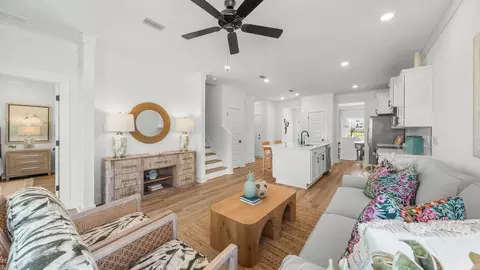 Entry Way - 19 Crest Dr, Miramar Beach, FL 32550 photo 5 of 8