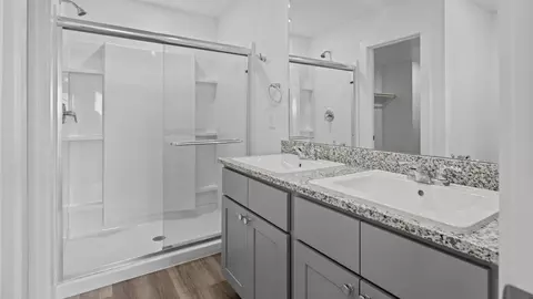 Bath - 7304 9th St, Lubbock, TX 79416 photo 1 of 5