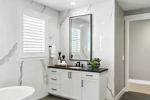 Bath - 1759 Mary Way, Dublin, CA 94568 photo 7 of 11
