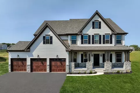 1023 Glasco Dr, Pennsburg, PA 18073