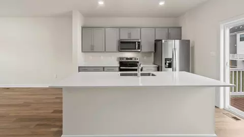 Kitchen - 150 Soft Rush Ln, La Plata, MD 20646 photo 2 of 5