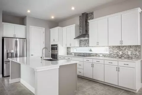Kitchen - 6406 Rover Way, Saint Cloud, FL 34771 photo 4 of 5