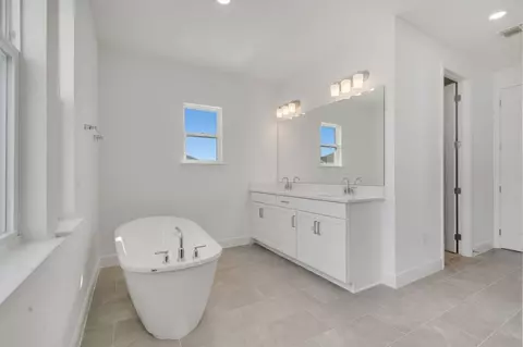 Bath - 6406 Rover Way, Saint Cloud, FL 34771 photo 3 of 7