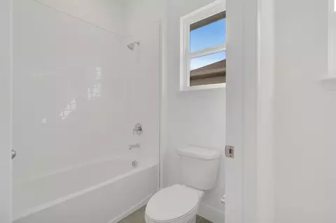 Bath - 6406 Rover Way, Saint Cloud, FL 34771 photo 5 of 7