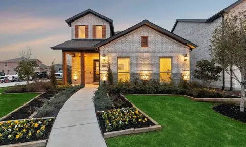 1907 Winecup Dr, Melissa, TX 75454