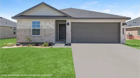13 Robin Ct, Angleton, TX 77515