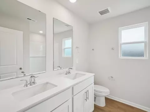 111 Acorn Grove Rd, Garner, NC 27529