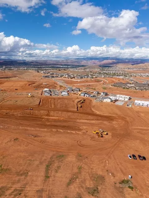 View/Area - 5367 S Redondo Ave, Washington, UT 84780 photo 2 of 9