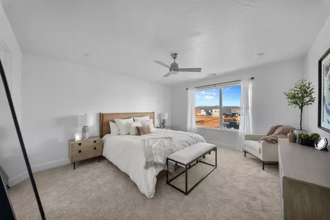 Bedroom - 5367 S Redondo Ave, Washington, UT 84780 photo 2 of 9