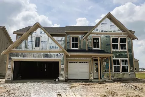 9551 Hemingway Dr, Indianapolis, IN 46239