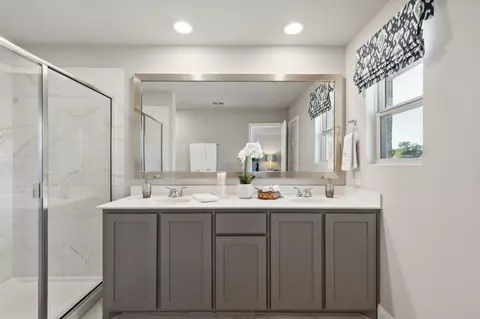 Bath - 3076 Tall Pine Ln, Corinth, TX 76210 photo 4 of 5