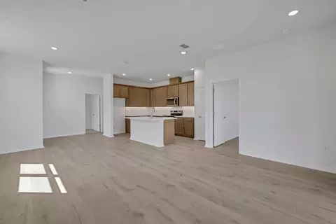 Living - 7542 Sea Oak Ct, Parrish, FL 34219 photo 5 of 6