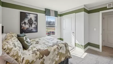 Bedroom - 113 Cornerstone Dr, Williamsburg, OH 45176 photo 6 of 10