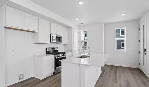 Kitchen - 24161 E 30th Pl, Aurora, CO 80019 photo 1 of 3