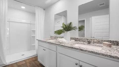 Bath - 102 Sabel Ct, Guyton, GA 31312 photo 1 of 6