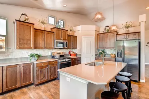 Kitchen - 17534 Cerberus Ct, Monument, CO 80132 photo 6 of 7
