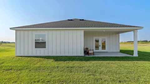 Exterior - 24152 Shadowridge Dr, Daphne, AL 36526 photo 7 of 11