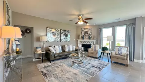 Living - 8419 Shyleaf Ct, Fulshear, TX 77441 photo 3 of 3
