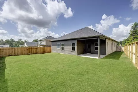 Exterior - 8419 Shyleaf Ct, Fulshear, TX 77441 photo 5 of 7