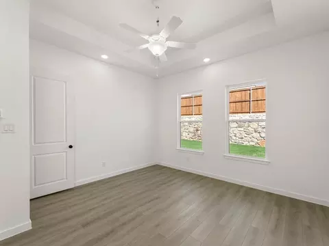 Bedroom - 2109 Tupelo Trl, Argyle, TX 76226 photo 2 of 4