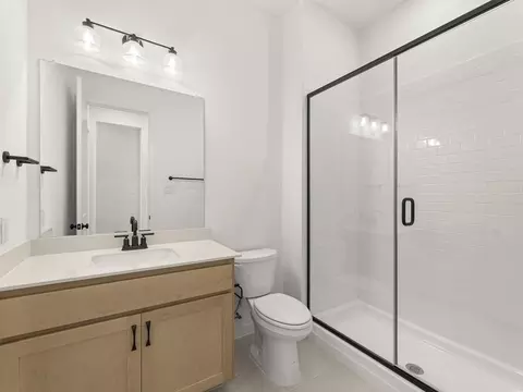 Bath - 2109 Tupelo Trl, Argyle, TX 76226 photo 1 of 5