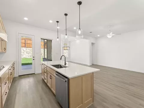 Kitchen - 2109 Tupelo Trl, Argyle, TX 76226 photo 3 of 4