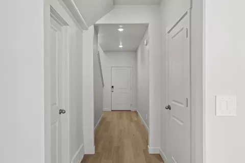 Entry Way - 3577 N Browning St, Eagle Mountain, UT 84005 photo 1 of 3