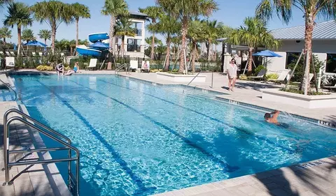 Exterior - 5357 Wolf Creek Dr, Apollo Beach, FL 33572 photo 5 of 7