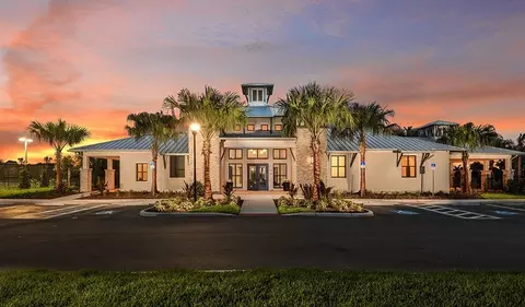 View/Area - 5357 Wolf Creek Dr, Apollo Beach, FL 33572 photo 14 of 17