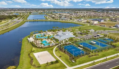 View/Area - 5357 Wolf Creek Dr, Apollo Beach, FL 33572 photo 12 of 17
