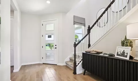 Entry Way - 5357 Wolf Creek Dr, Apollo Beach, FL 33572 photo 3 of 4