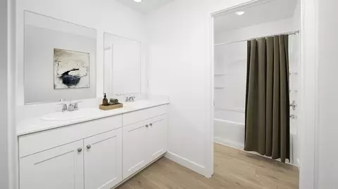 Bath - 8014 Black Ledge Way, Antelope, CA 95843 photo 3 of 4